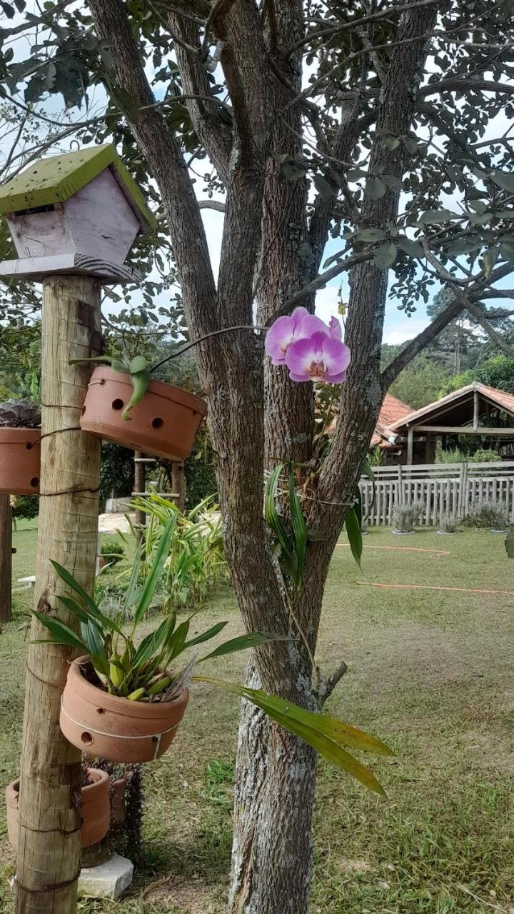 Recanto das Flores São Tomé das Letras Exterior foto